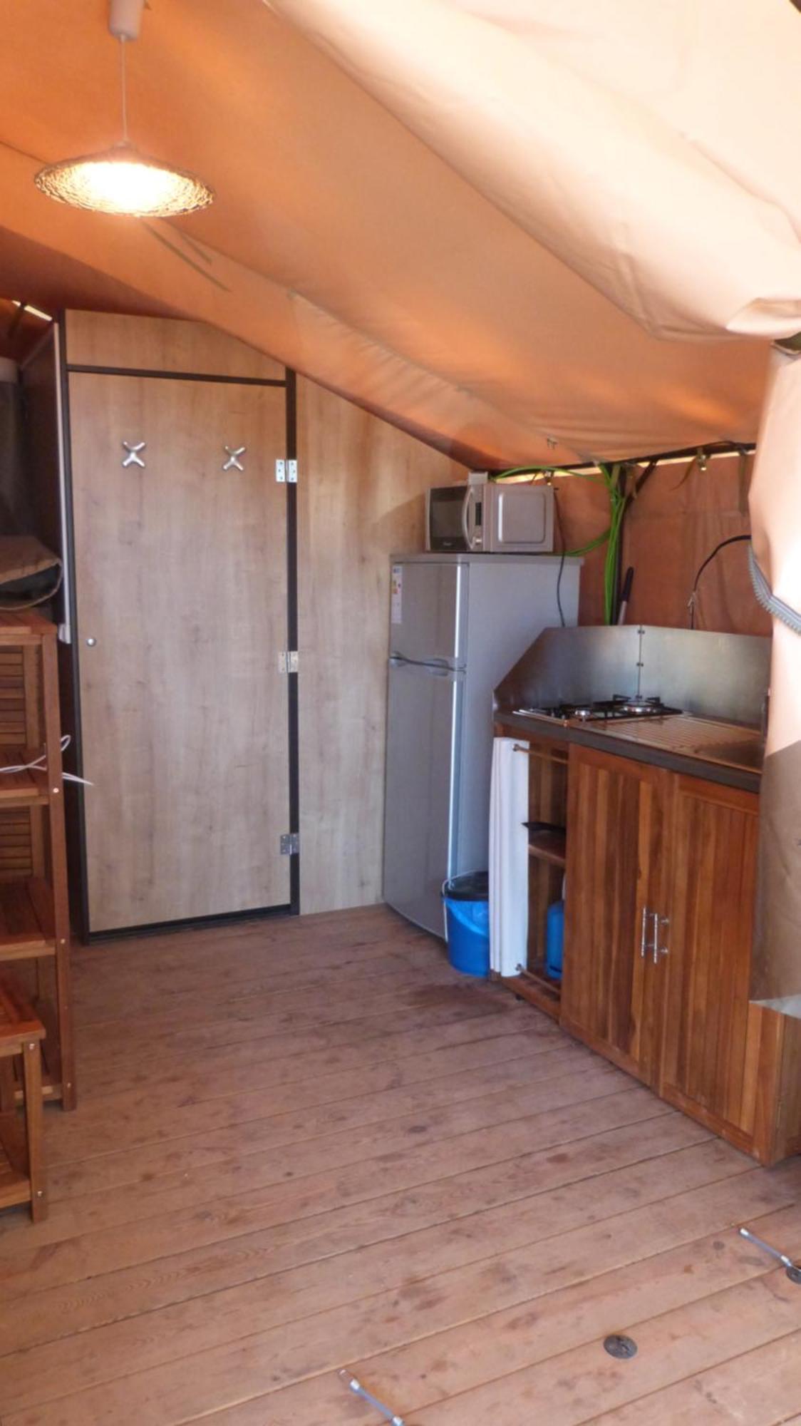 Camping 3 Estrellas Gavà Екстериор снимка
